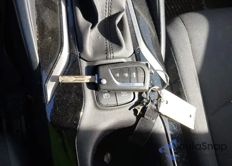 2020 Toyota Corolla Le z USA, uszkodzony, nr VIN JTDEPRAE4LJ057655